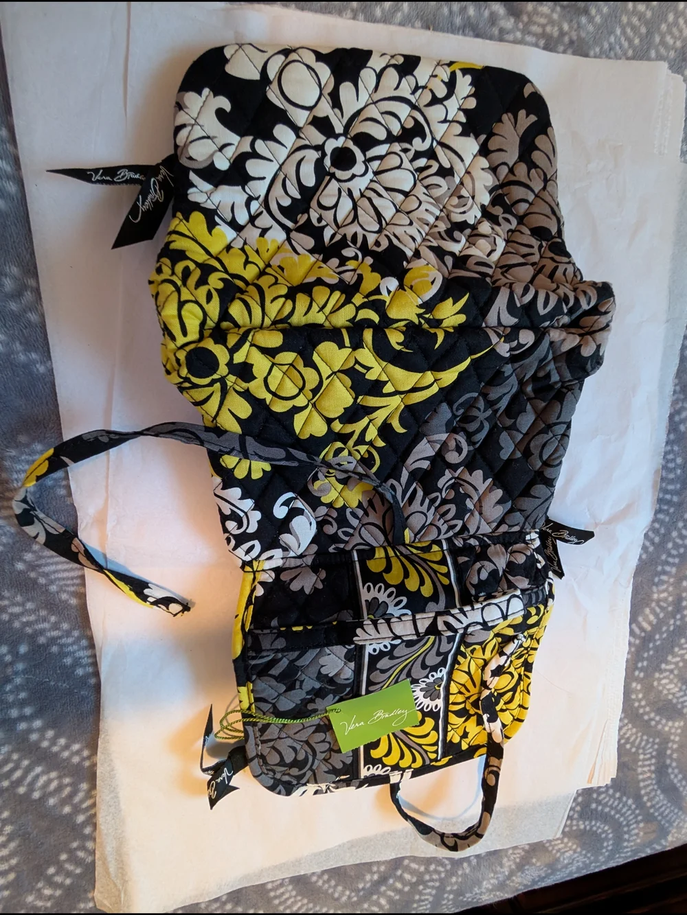 Vera Bradley compact quilted